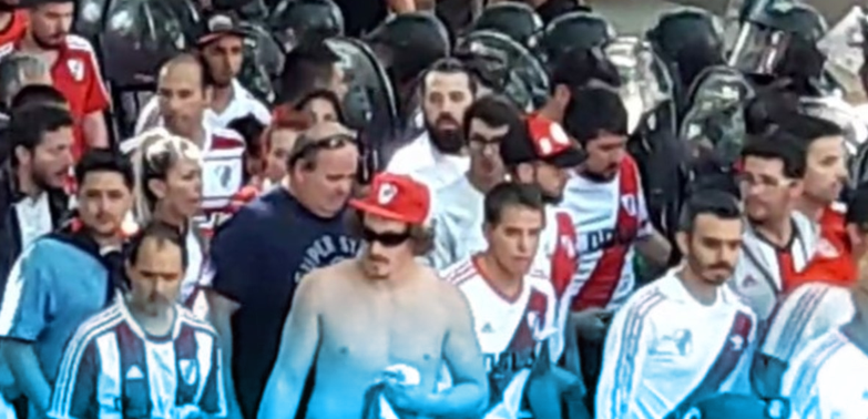 Detenido el primer hincha de River por agresión al bus de Boca