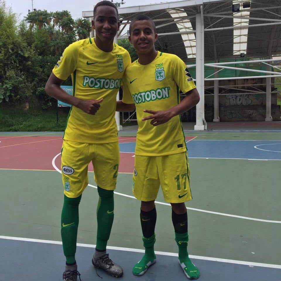 Este sería el lateral izquierdo contra Unión Magdalena Imagen tomada de Facebook de Cristian Blanco: es el jugador de la derecha