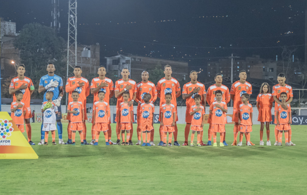 Envigado enredo su clasificacion y ahora pelea el descenso