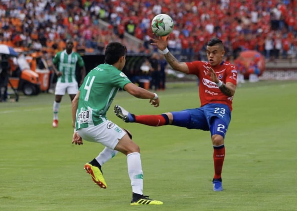 Cómo podrían quedar parados los equipos paisas después del clásico