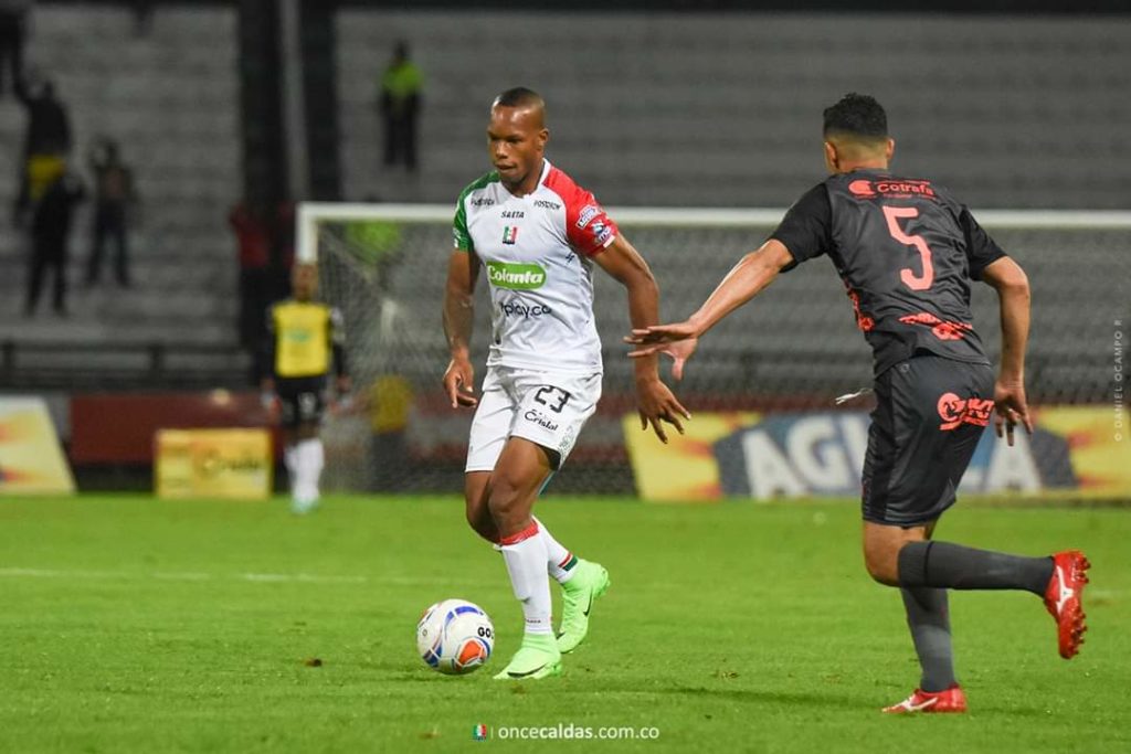 Edwin Velasco podría llegar al fútbol argentino