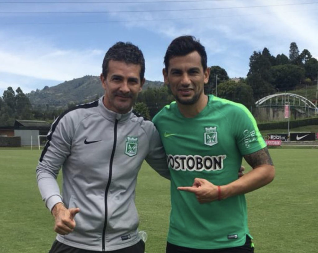 Tino Costa entrenó en el día de descanso
