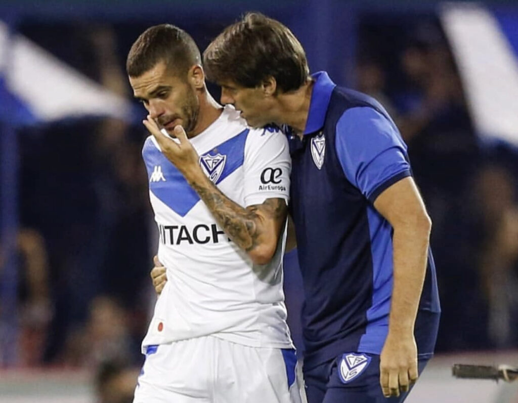 BLOG: La desgracia de Fernando Gago es por amar el juego