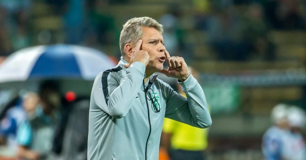 Paulo Autuori: «No competimos, teníamos la mirada puesta en otro sitio que no era acá»