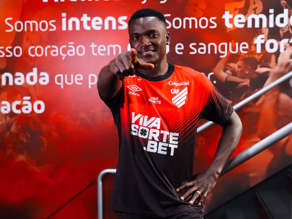 Viveros ya la rompe en el fútbol brasilero