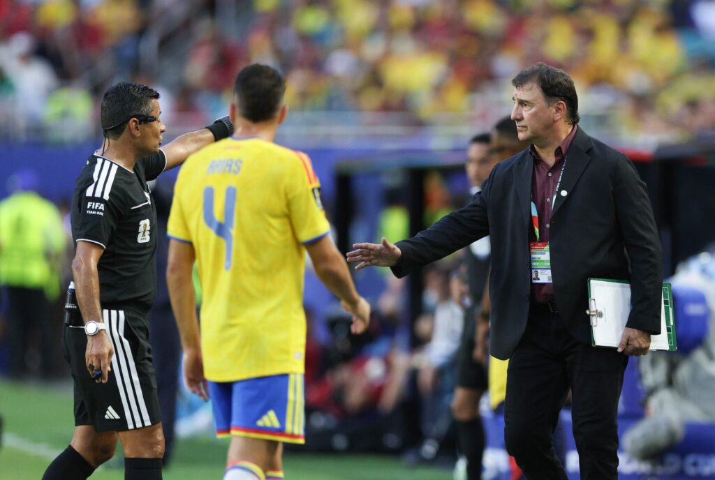El futuro de Néstor Lorenzo queda en manos de la Federación tras la eliminación de Colombia